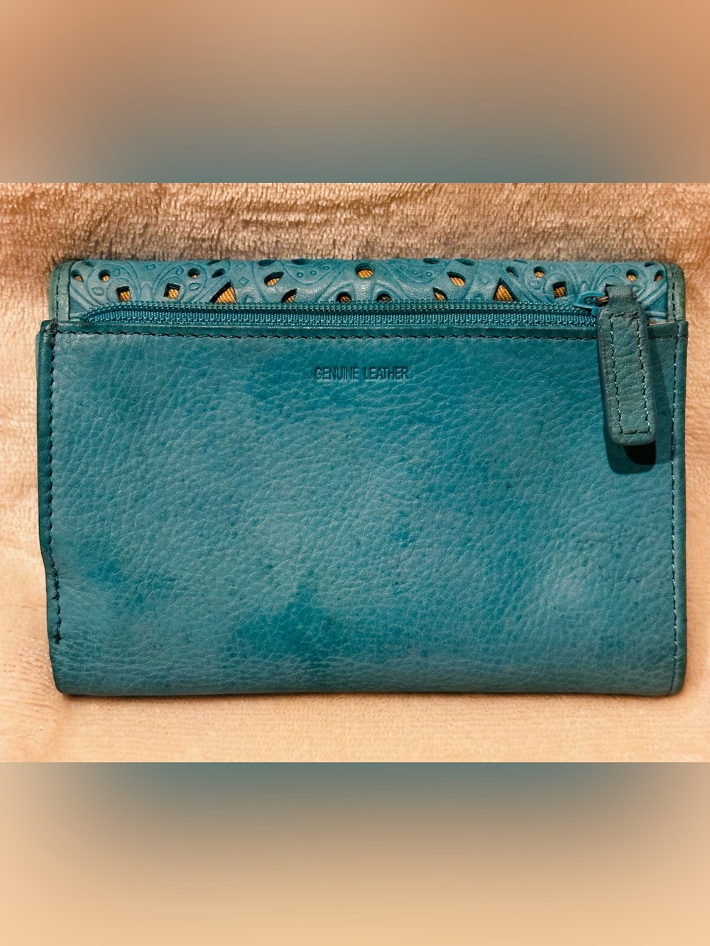 Fossil Womens Teal Leather Wallet with Butterfly Design Purfilated Flap Hobo - Picture 2 of 9